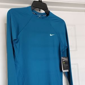 Nike Swim Essential Hydroguard Top UPV 40+